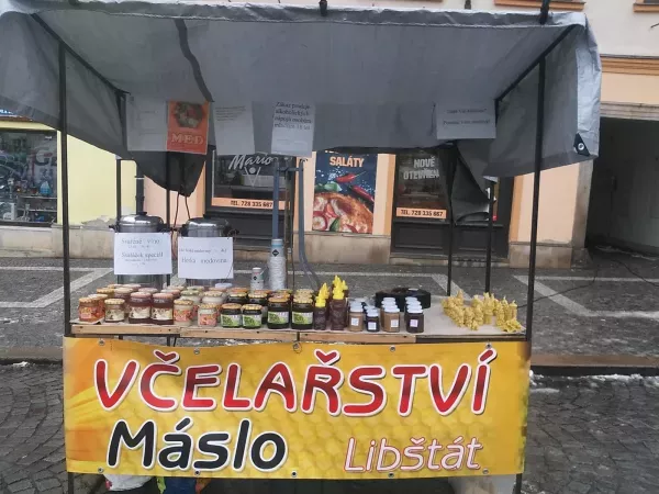 Václav Máslo - med a výrobky z včelích produktů
